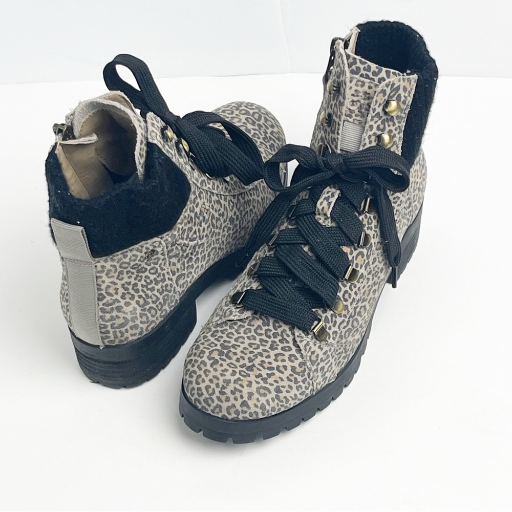 OTBT Lakewood Leather Animal Print Side Zipper Lace Up Faux Fur Lined Boots 8